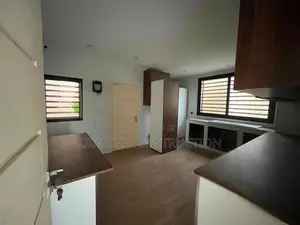 4chbre Villa dans Cocody à Vendre