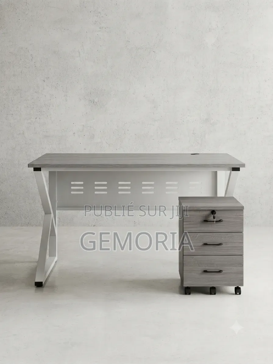 Table Bureau Avec 3 Tiroirs À Roulettes Pivotantes