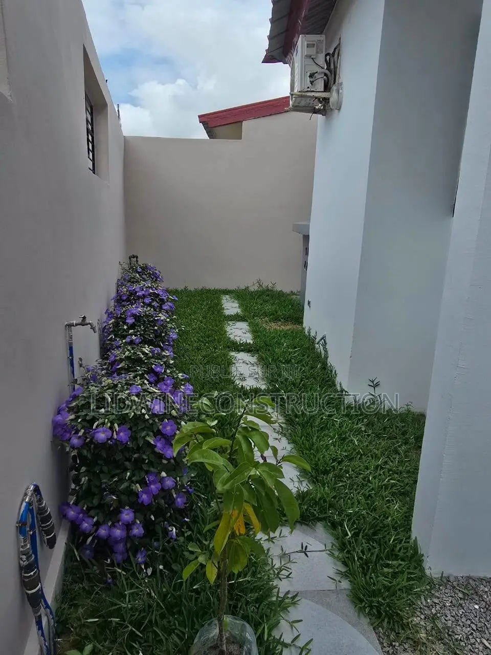 4chbre Villa dans Grand-Bassam à Vendre