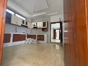 4chbre Duplex dans Massa Immobilier, Cocody à Louer