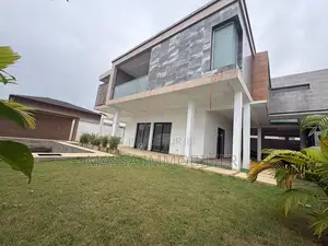 4chbre Duplex dans Massa Immobilier, Cocody à Louer