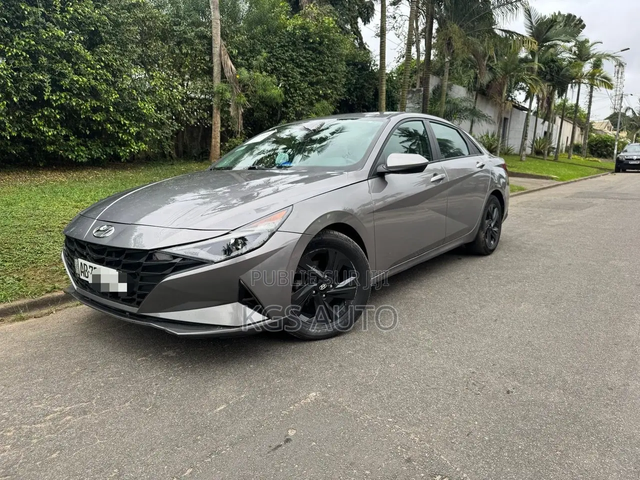 Hyundai Elantra SE 2021 Gris