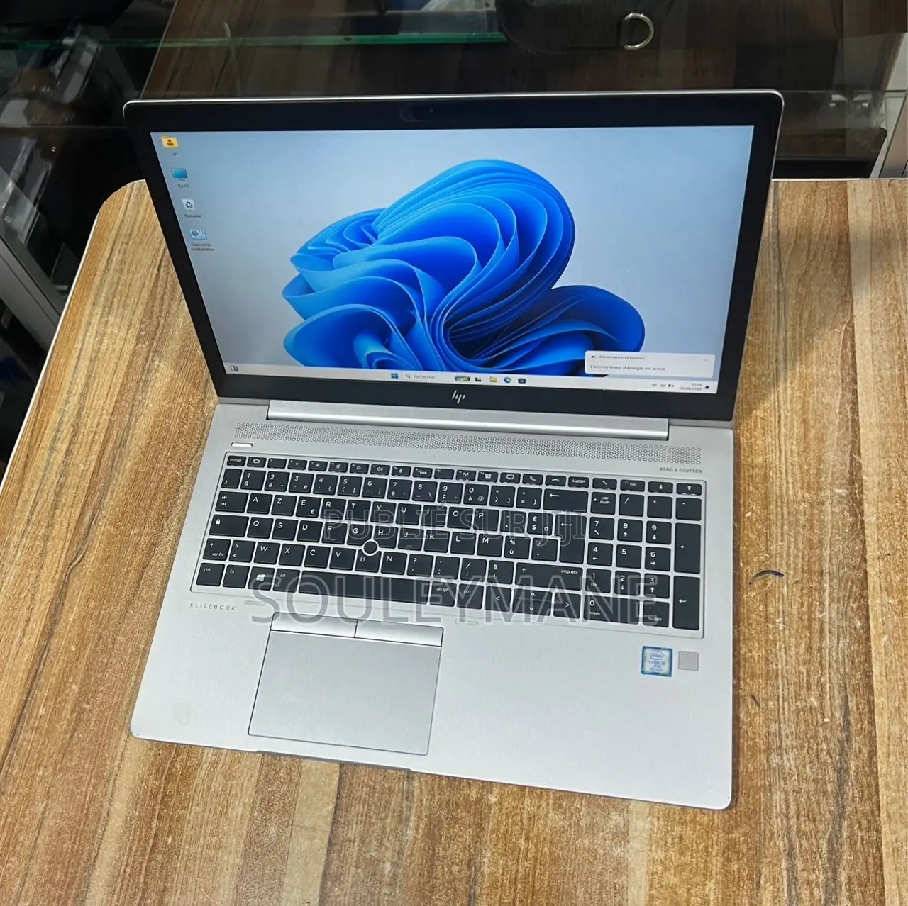 Ordinateur portable HP EliteBook 850 G5 8GB Intel Core i5 SSD 256GB
