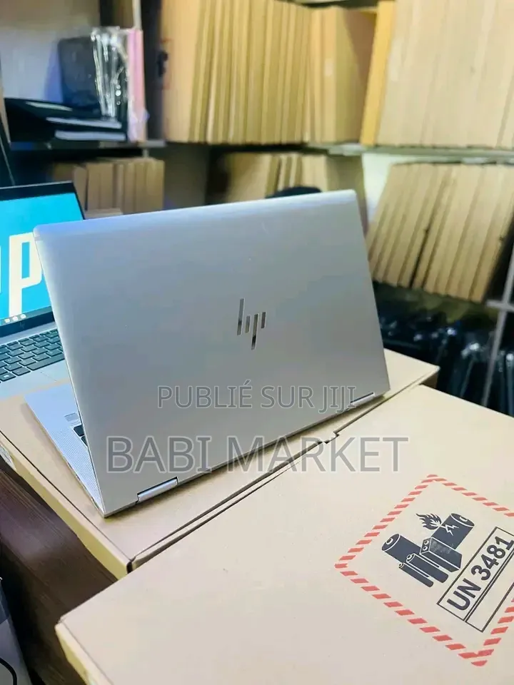 Nouveau HP EliteBook x360 1030 G7 16GB Intel Core i5 SSD 512GB