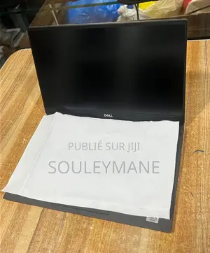 Ordinateur portable Dell XPS 13 8GB Intel Core i5 SSD 256GB