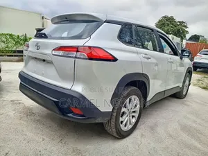 Nouveau Toyota Frontlander 2025 Blanc