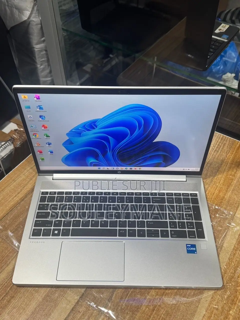 Ordinateur portable HP ProBook 640 G8 16GB Intel Core i5 SSD 512GB