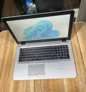 Ordinateur portable HP EliteBook 850 G8 8GB Intel Core i5 SSD 256GB
