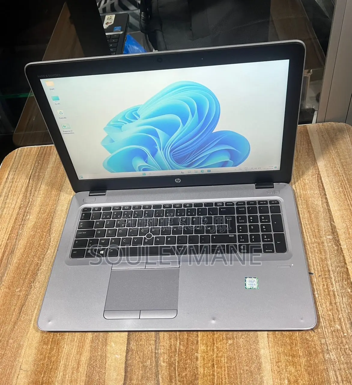 Ordinateur portable HP EliteBook 850 G8 8GB Intel Core i5 SSD 256GB