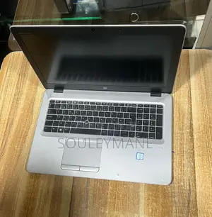 Ordinateur portable HP EliteBook 850 G8 8GB Intel Core i5 SSD 256GB