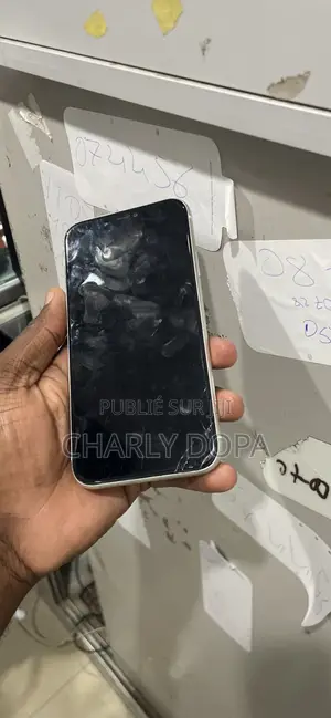 Apple iPhone 11 64 GB Blanc