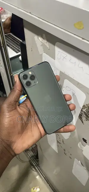 Apple iPhone 11 Pro 64 GB Vert