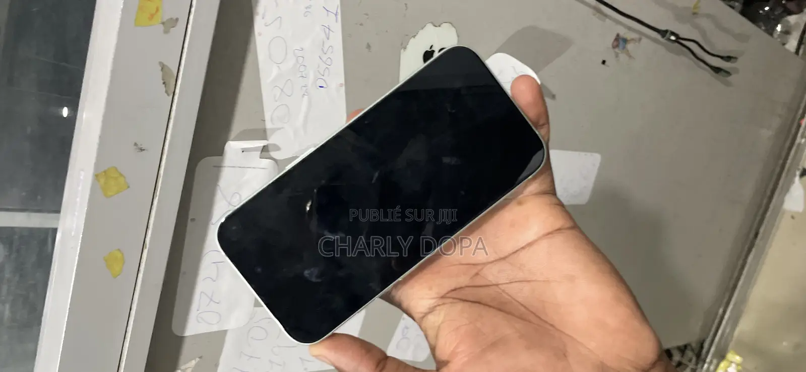 Apple iPhone 15 128 GB Vert