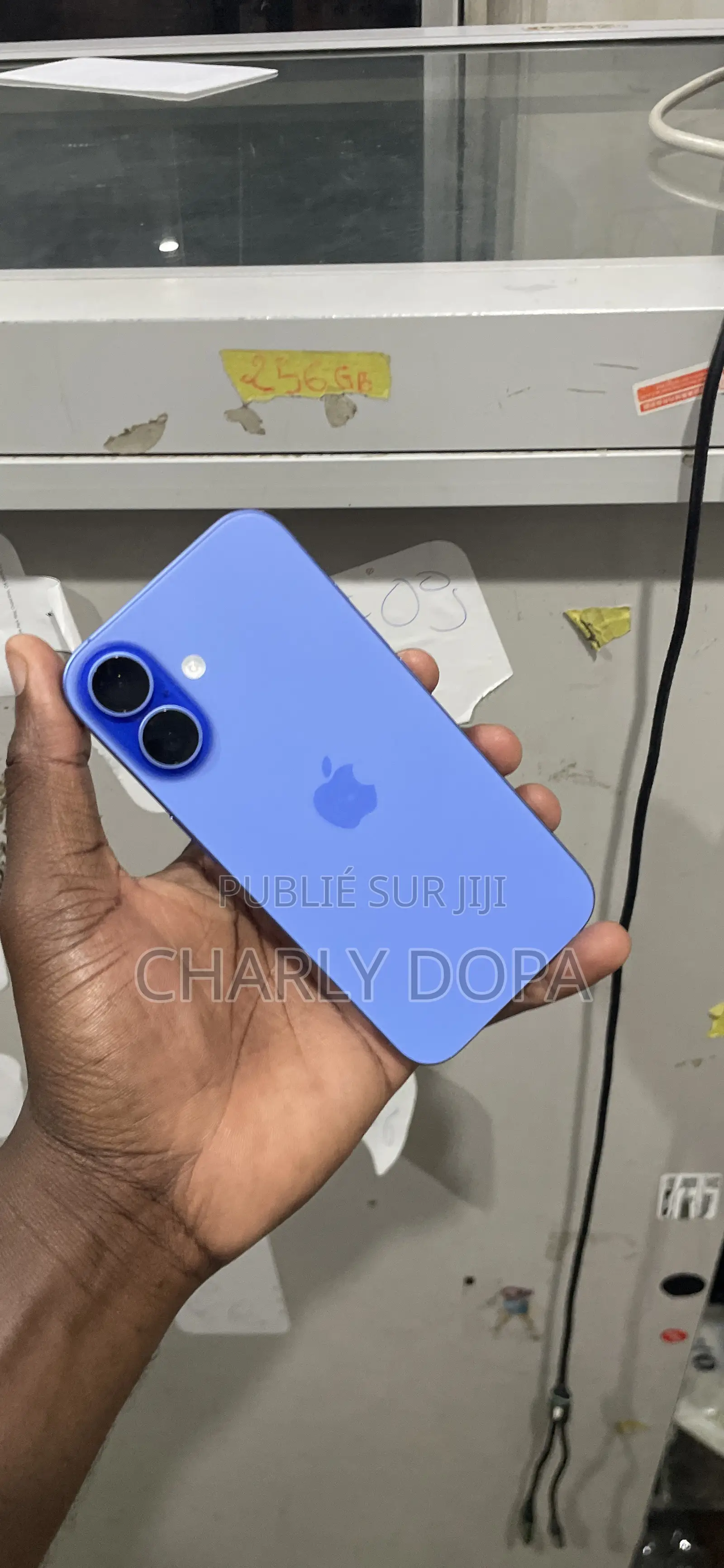 Apple iPhone 16 128 GB Bleu