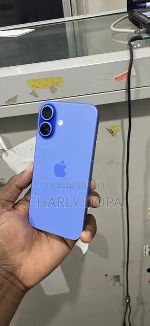 Apple iPhone 16 128 GB Bleu