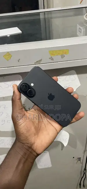 Apple iPhone 16 128 GB Noir