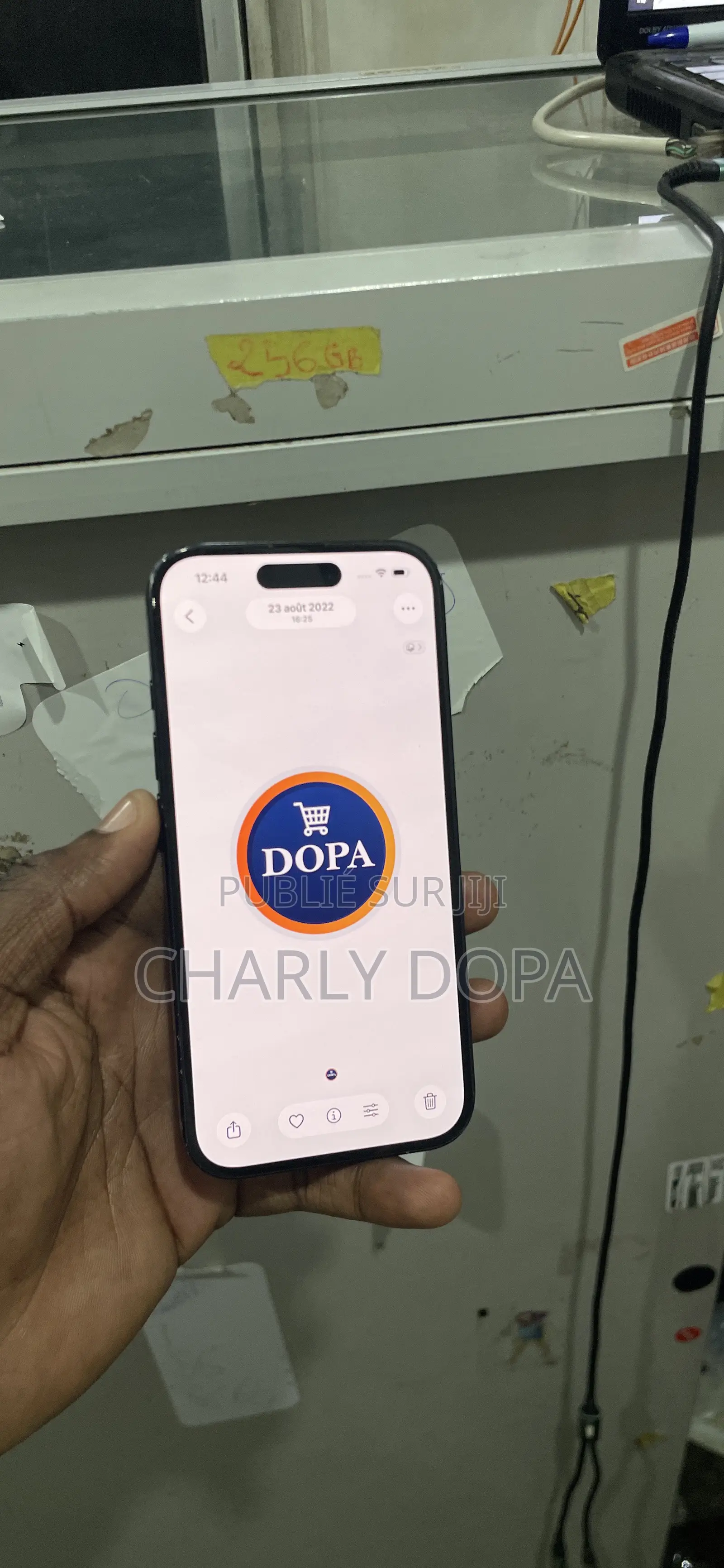 Apple iPhone 16 128 GB Noir
