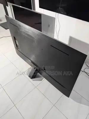 Télévision Samsung Néo QLED 65’Pouces (Androïde)