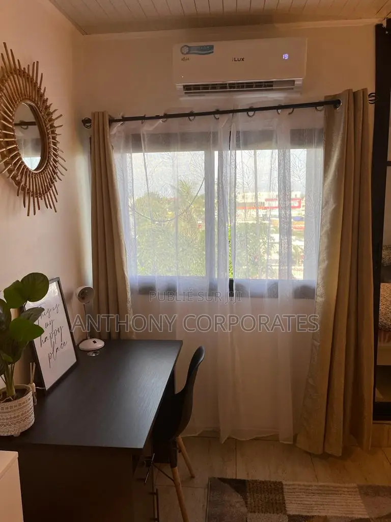 Studio Meuble - Cocody 2 Plateaux Vallons