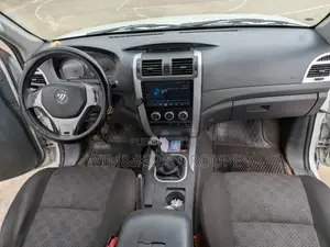 Nouveau Foton Tunland 2020 Rouge