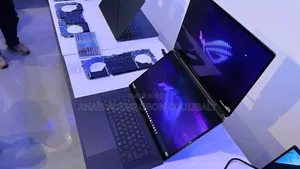 Nouveau Ordinateur portable Lenovo A7 32GB Intel Core i9 SSD 256GB