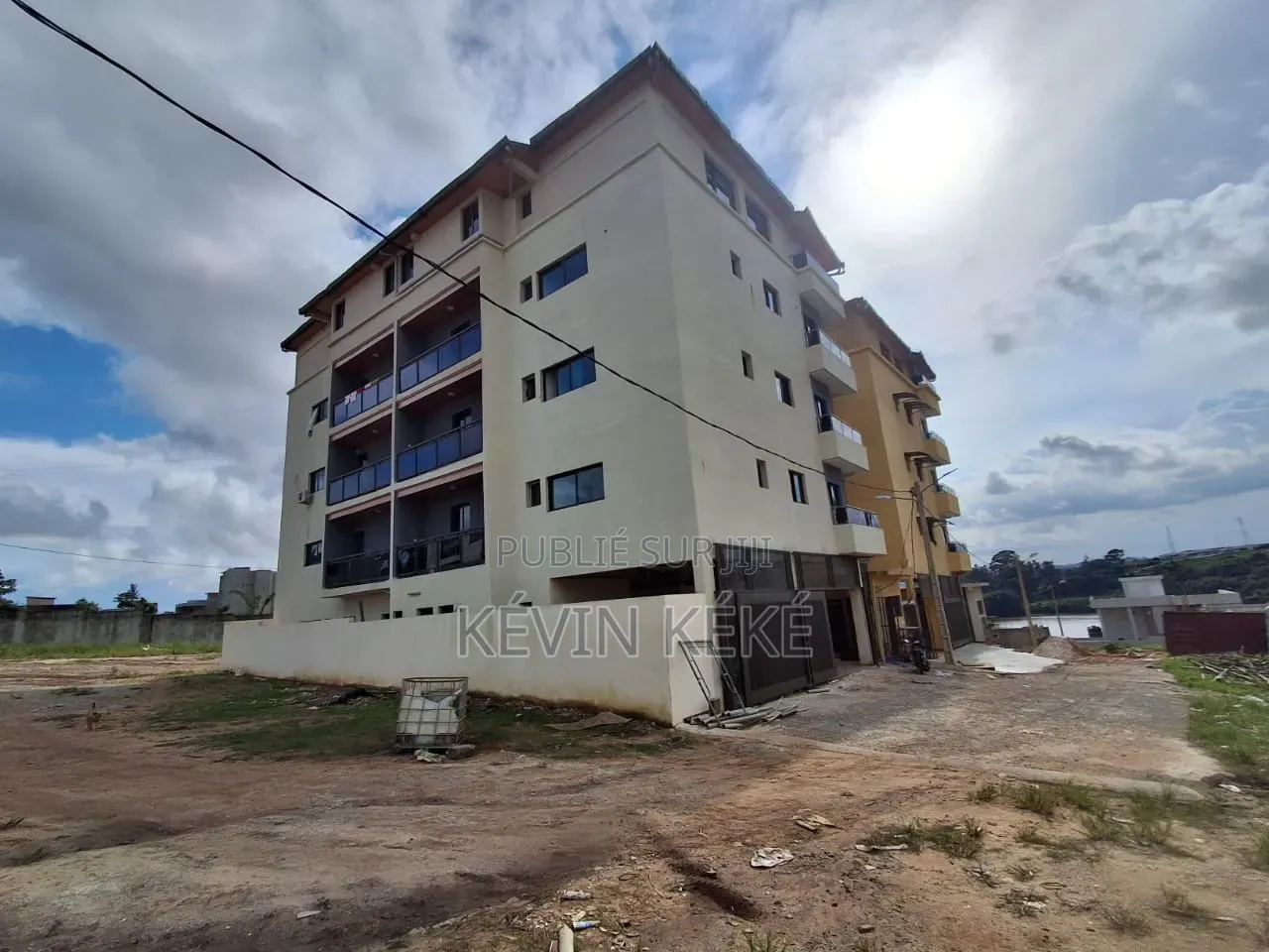 4chbre Appartement dans Grâces Immobilier, Bingerville à Louer
