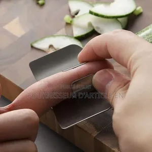 Protège-Doigts De Cuisine en Acier