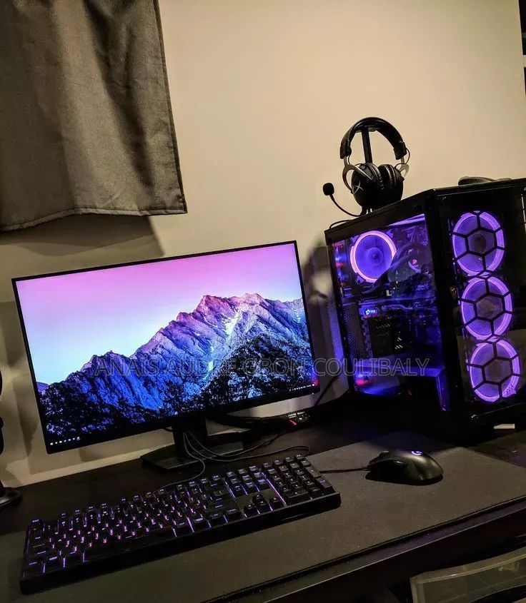 Nouveau MSI Aegis 3 Plus 8th 32GB Intel Core i9 SSD 500GB
