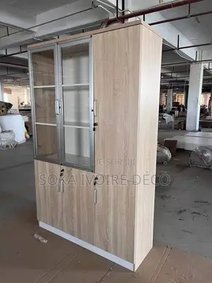 Armoire De Rangements