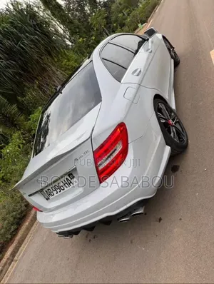 Mercedes-Benz C300 2012 Gris