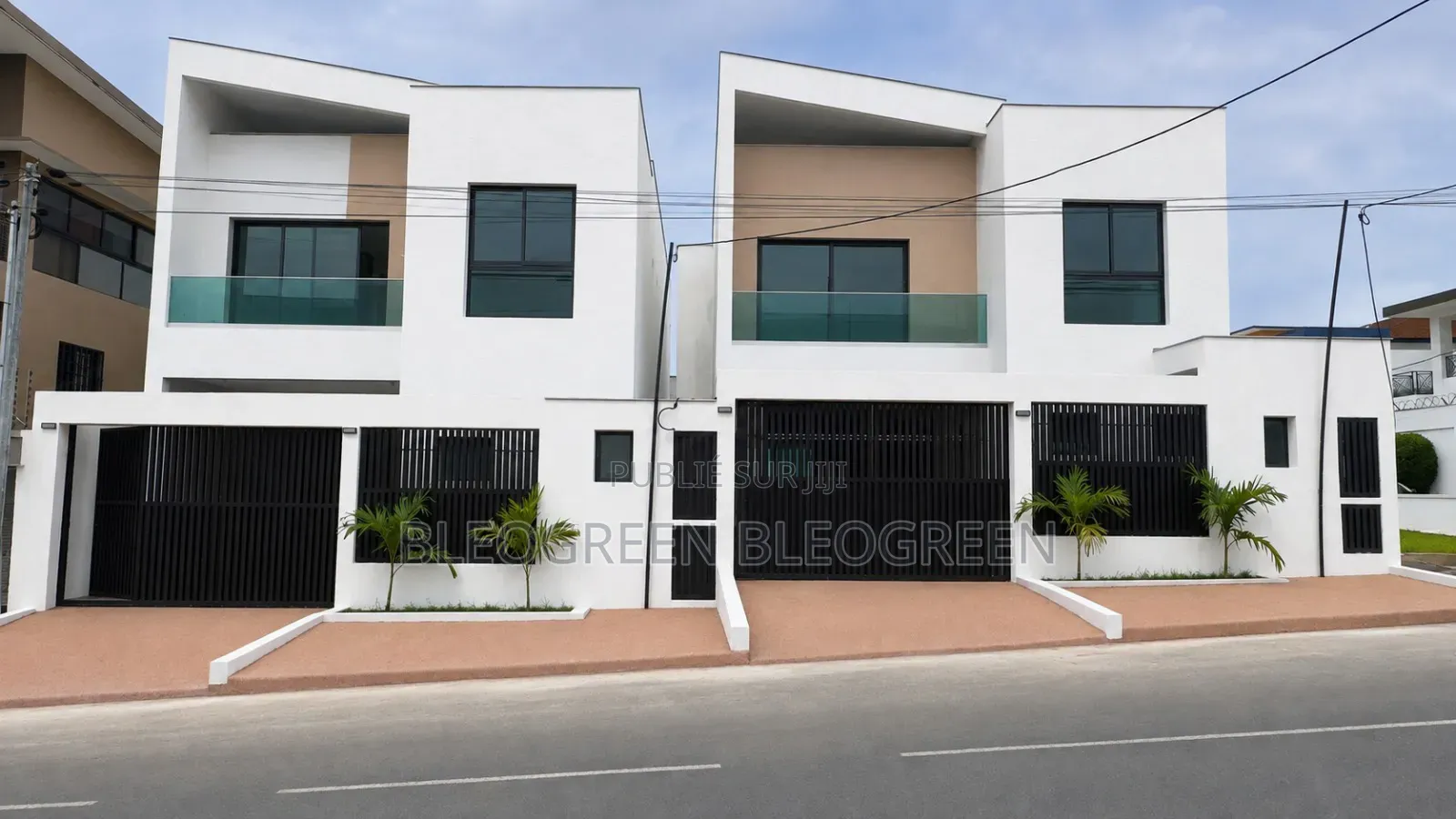 4chbre Duplex dans Cocody à Vendre