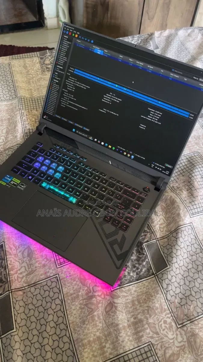Nouveau Ordinateur portable Lenovo G470 32GB Intel Core i9 SSD 1T