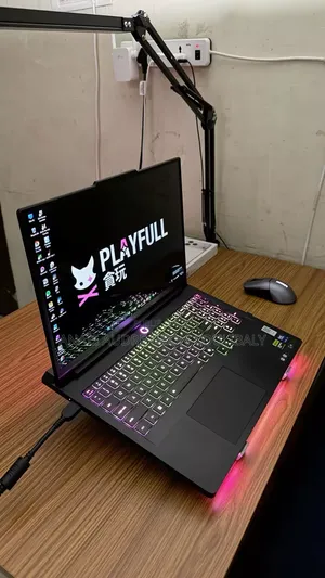 Nouveau Lenovo 3000 N500 32GB Intel Core i9 SSD 256GB