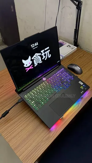 Nouveau Lenovo 3000 N500 32GB Intel Core i9 SSD 256GB