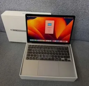 Nouveau Metabox Aer-X V560GNN 24GB Intel Core i7 SSHD (Hybrid) 5T