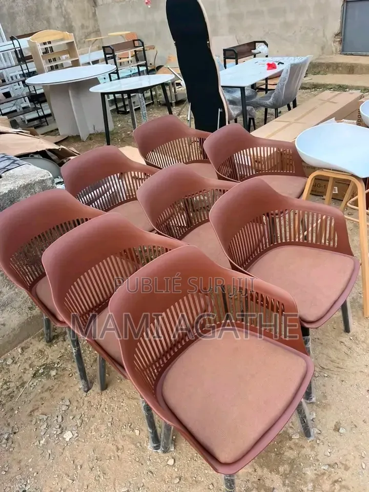 Chaise Coquille