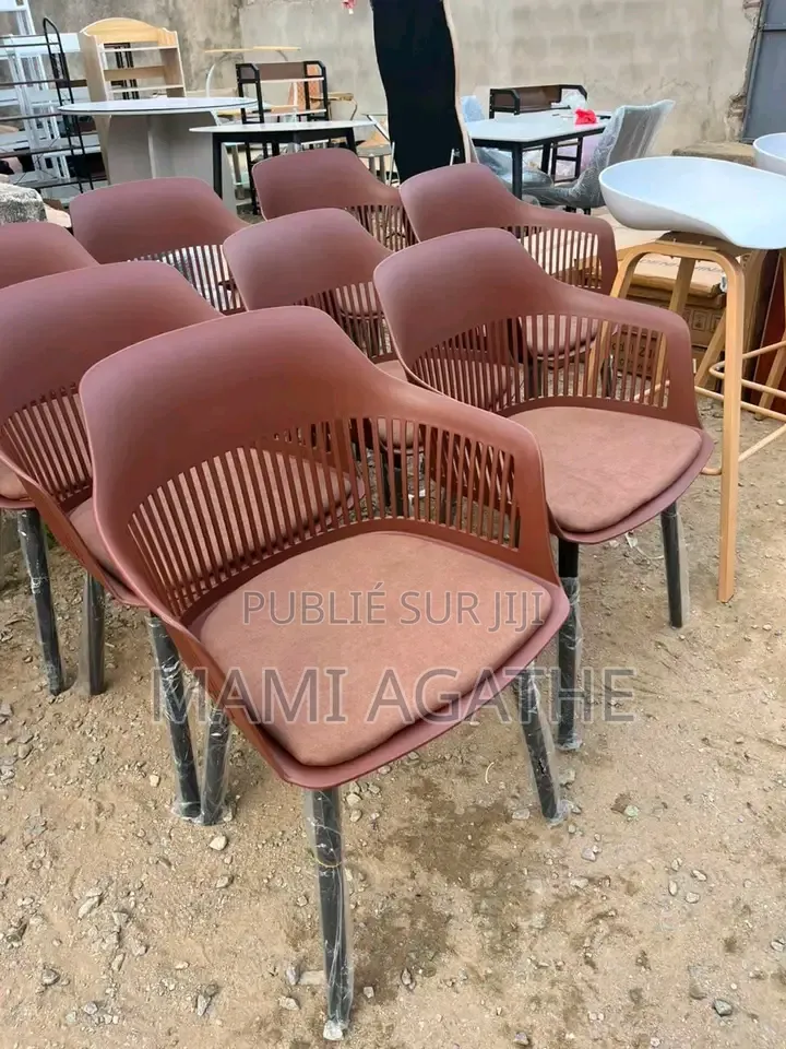 Chaise Coquille