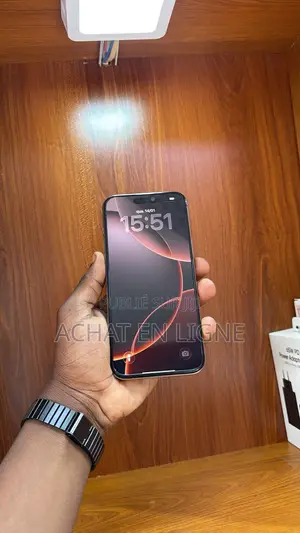 Nouveau Apple iPhone 16 Pro Max 1 TB Autre