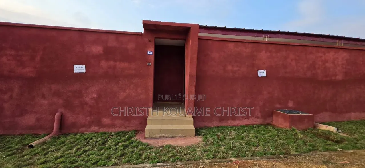 3chbre Villa dans Cité Facery 2, Villa, Bingerville à Louer