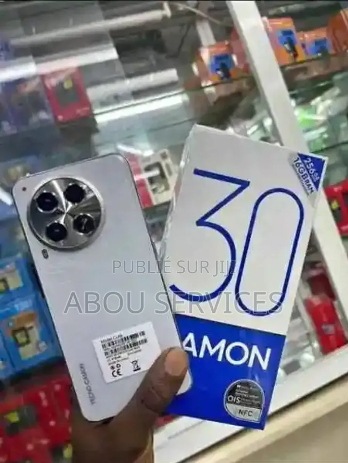Nouveau Tecno Camon 30 256 GB Noir