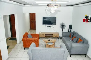 Meublé 2chbre Chambre et salon dans Résidence Yonase2, Cocody à Louer