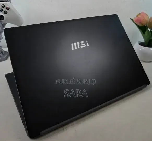 Nouveau Dell Inspiron 3000 32GB AMD Ryzen 7 SSHD (Hybrid) 500GB