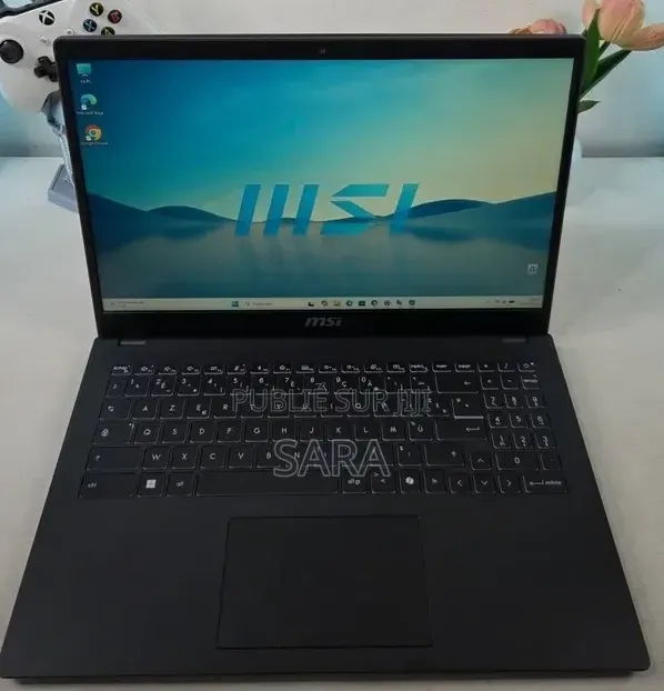 Nouveau Dell Inspiron 3000 32GB AMD Ryzen 7 SSHD (Hybrid) 500GB