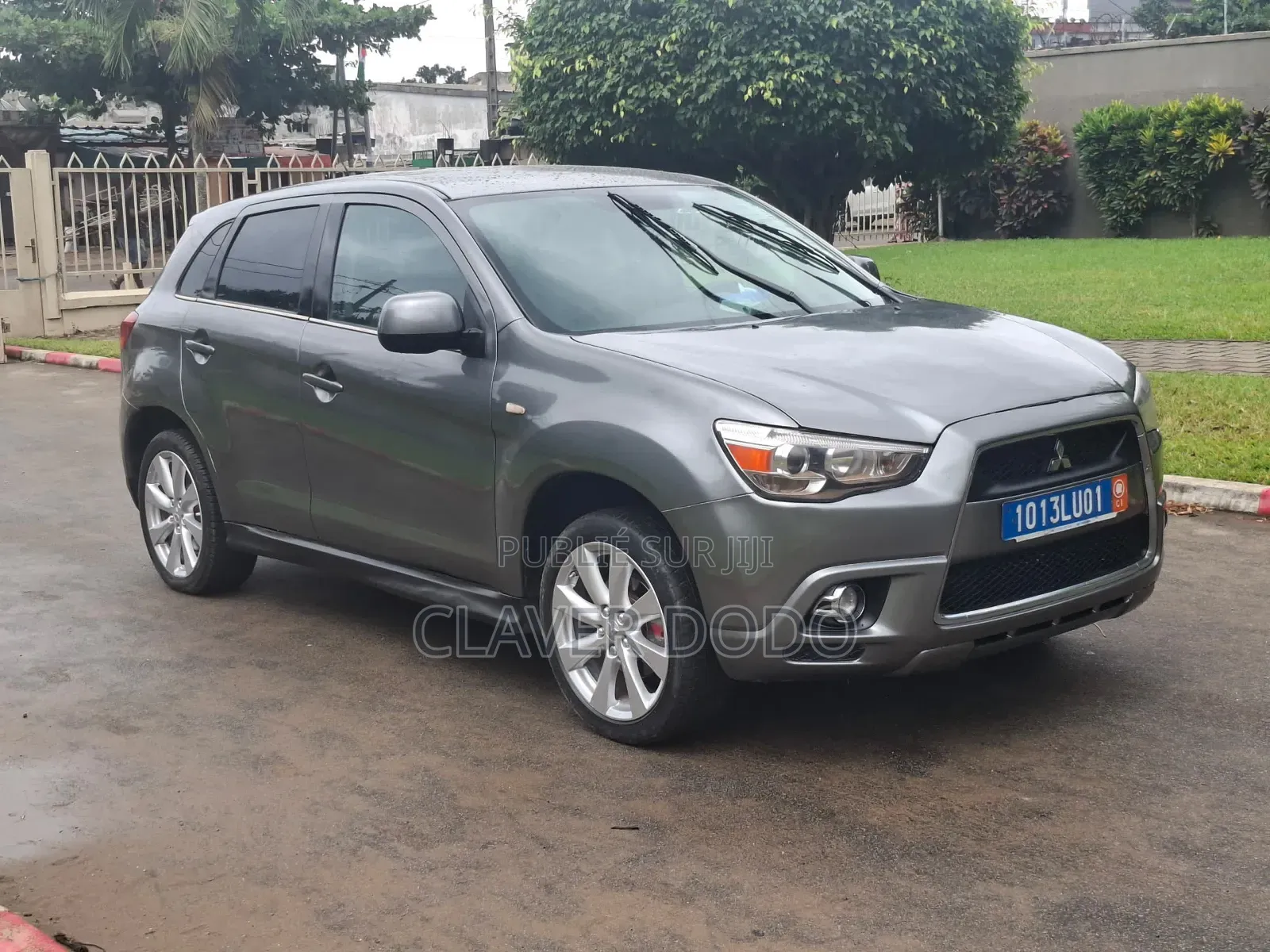 Mitsubishi Outlander 2015 Gris