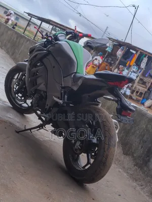 Nouveau Kawasaki Autre 2025 Gris