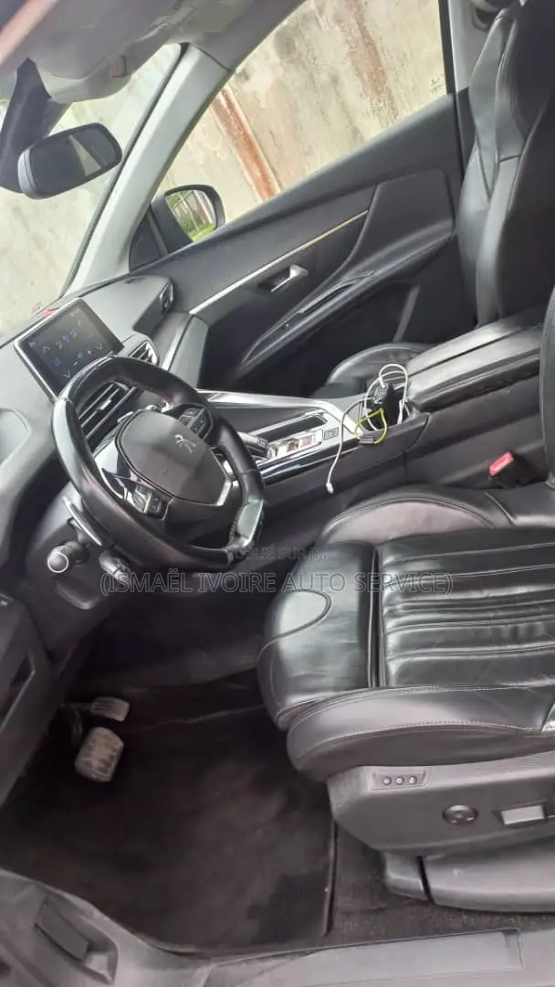 Peugeot 5008 2020 Noir