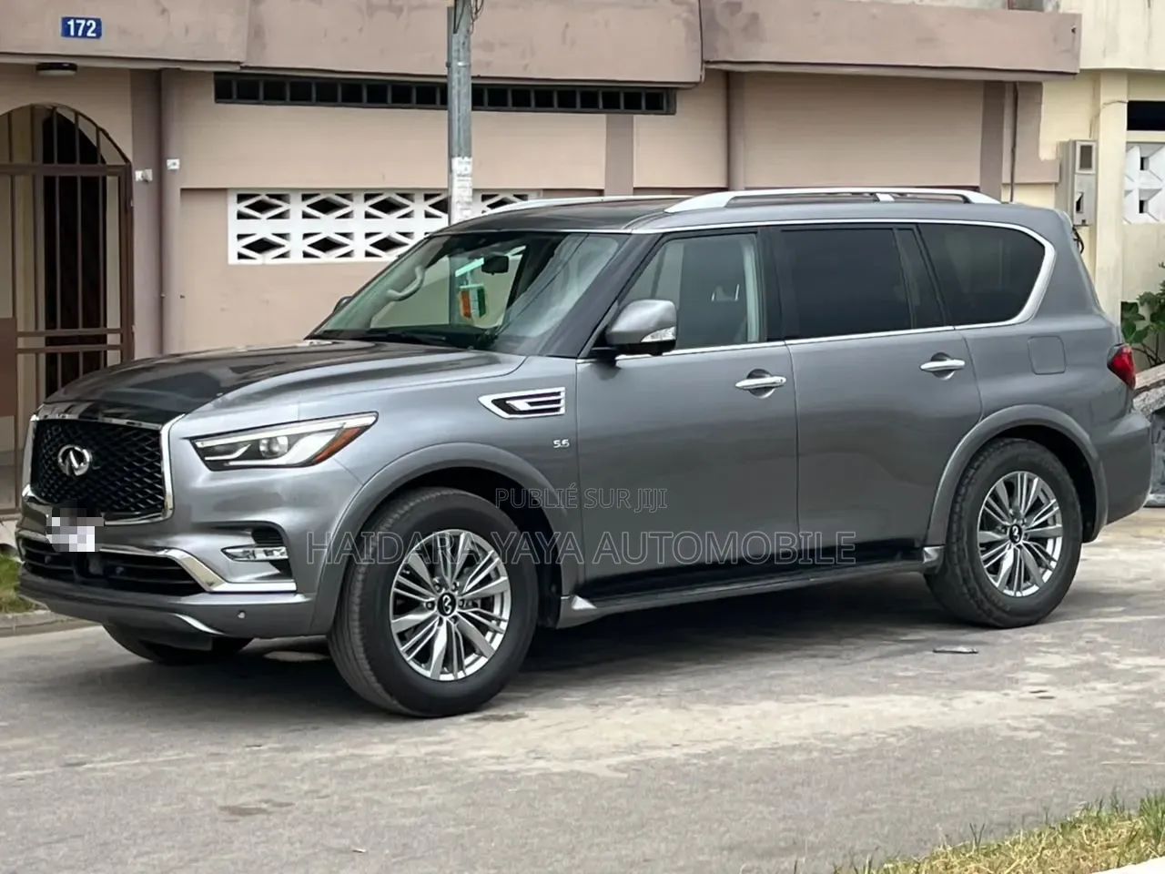 Infiniti QX80 PREMIUM SELECT 2022 Gris