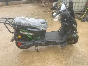 Nouveau Revoo A12 2026 Noir