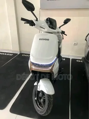 Nouveau Revoo A11 2026 Blanc