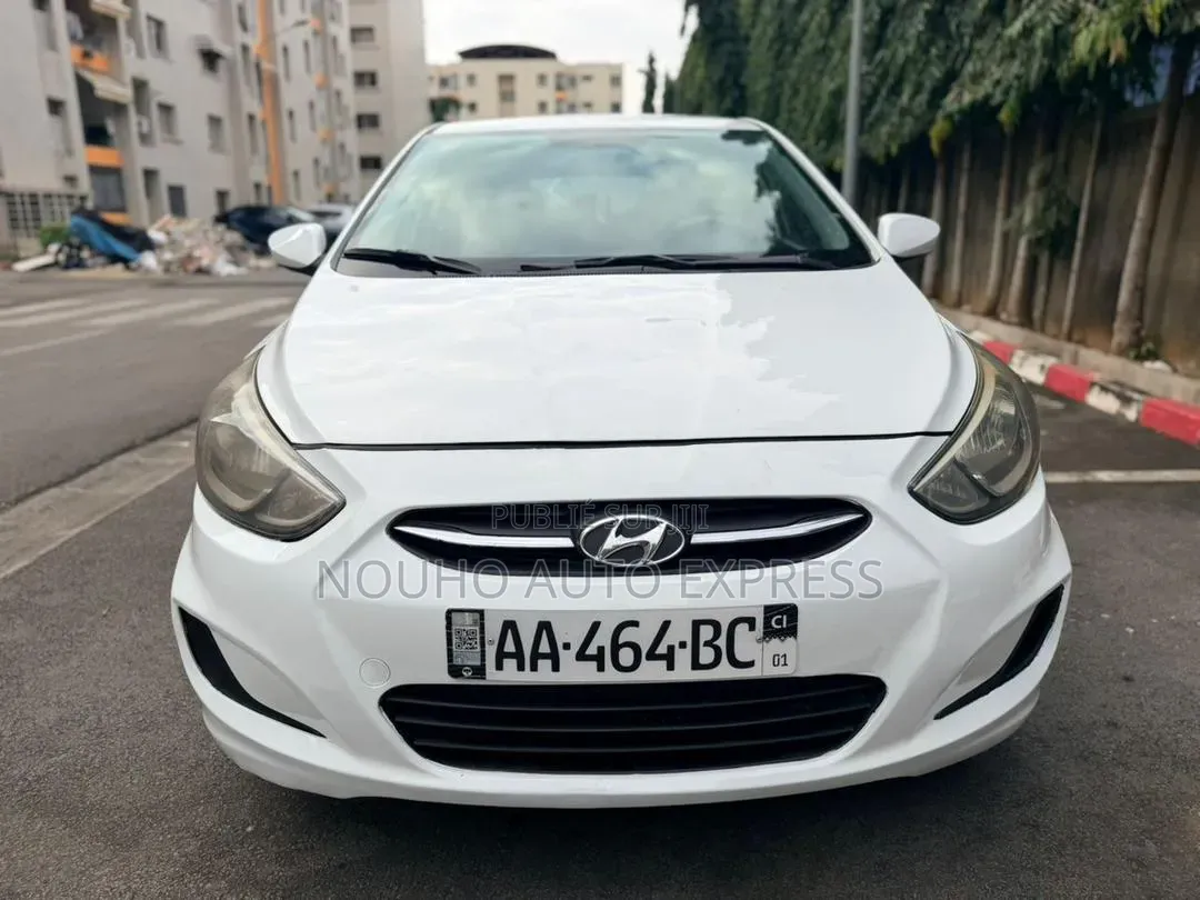 Hyundai Accent 2018 Blanc
